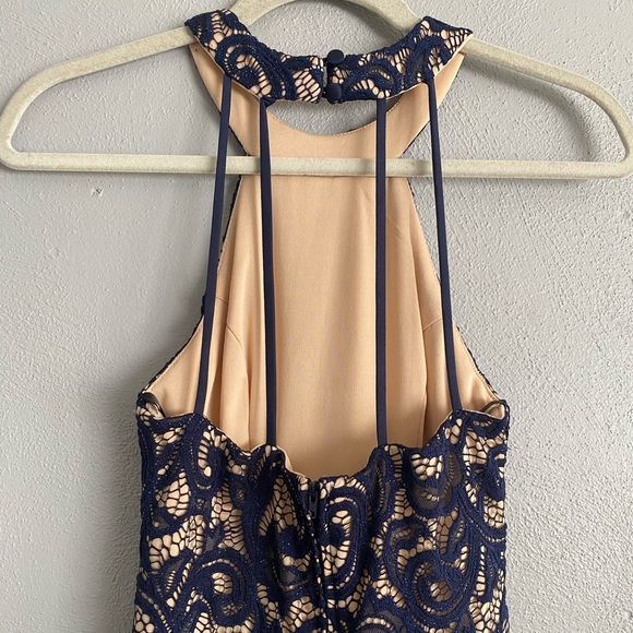 B. Darlin Formal Dress Size 4 Navy Blue Fit & Flare Glitter Lace Party Halter - Picture 6 of 11